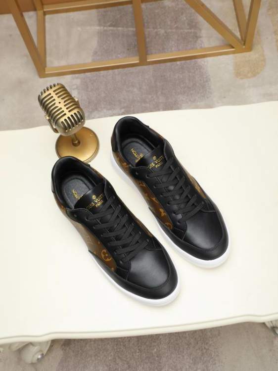 Picture of Louis Vuitton Shoes _SKULVsz38-44mnf043115340